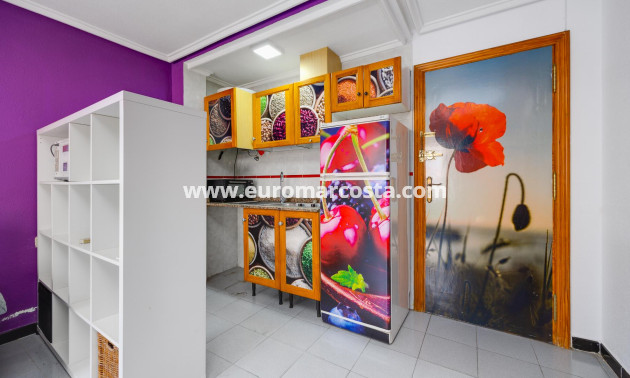 Sale - Apartment / flat - Torrevieja - TORREVIEJA