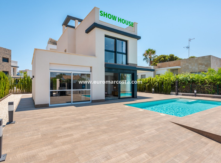 Nueva construcción  - Villa - La Manga del Mar Menor - Murcia