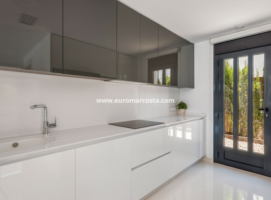 Nueva construcción  - Villa - La Manga del Mar Menor - Murcia