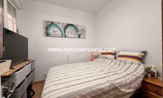 Venta - Adosado - El Raso