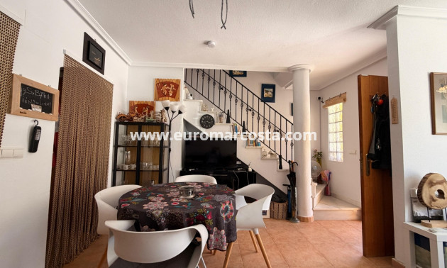 Venta - Adosado - El Raso