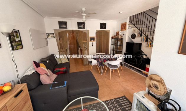 Venta - Adosado - El Raso