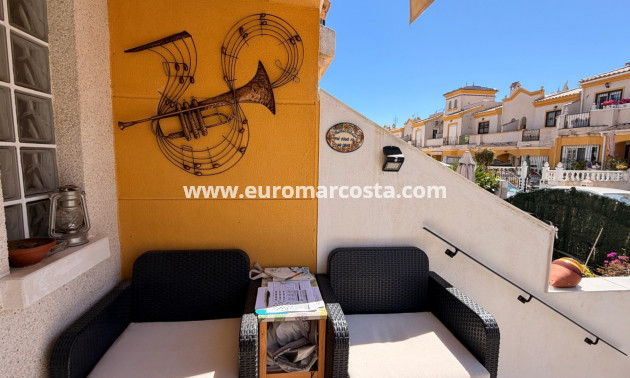 Venta - Adosado - El Raso