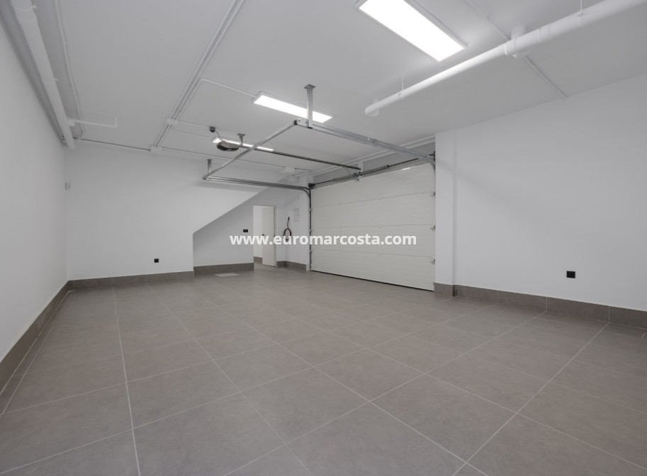 Neubauten - Villa freitstehend - Torrevieja - TORREVIEJA