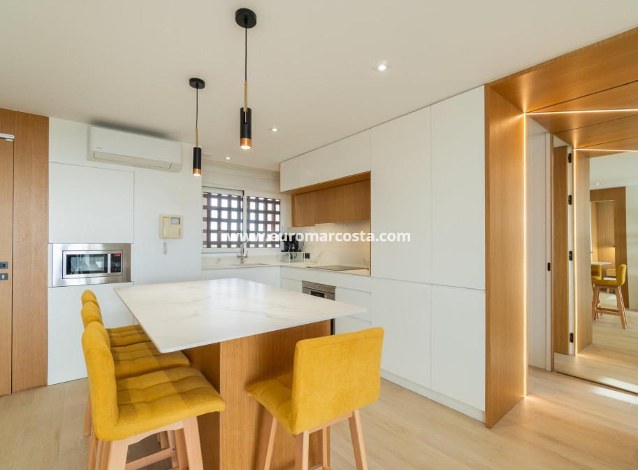 Sale - Apartment / flat - Guardamar del Segura - Puerto Deportivo