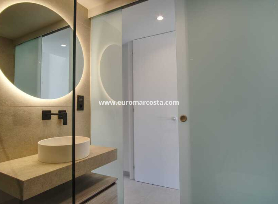 Sale - Apartment / flat - Guardamar del Segura