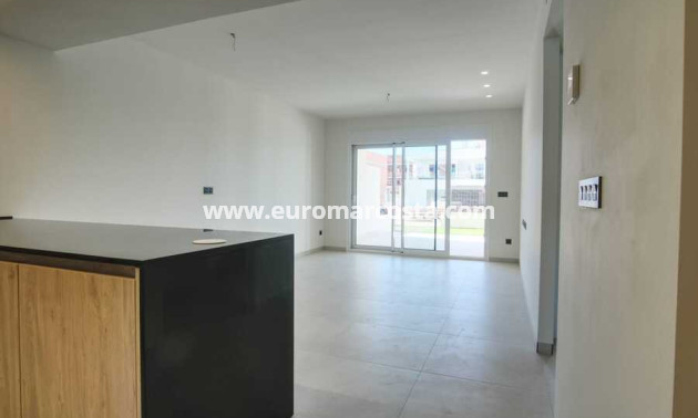 Sale - Apartment / flat - Guardamar del Segura