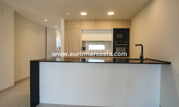 Sale - Apartment / flat - Guardamar del Segura