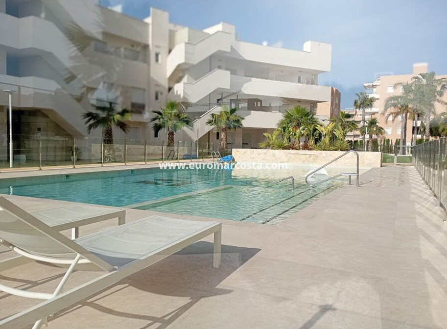 Sale - Apartment / flat - Guardamar del Segura