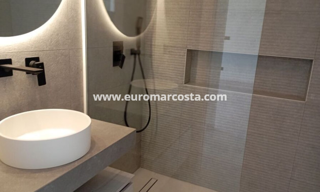 Sale - Apartment / flat - Guardamar del Segura