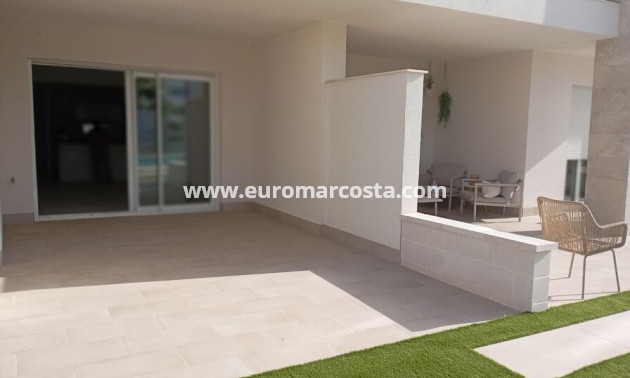 Sale - Apartment / flat - Guardamar del Segura