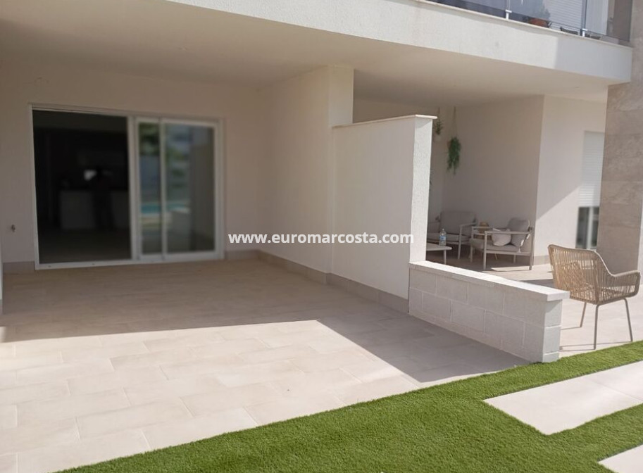 Sale - Apartment / flat - Guardamar del Segura