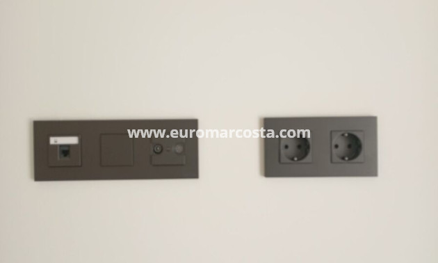 Sale - Apartment / flat - Guardamar del Segura
