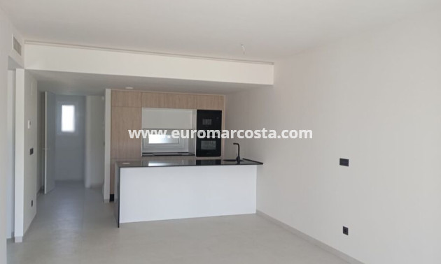 Sale - Apartment / flat - Guardamar del Segura