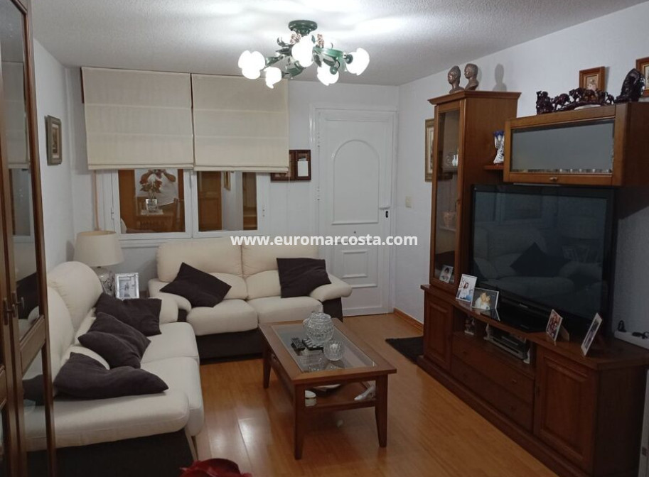 Venta - Casa - Daya Vieja