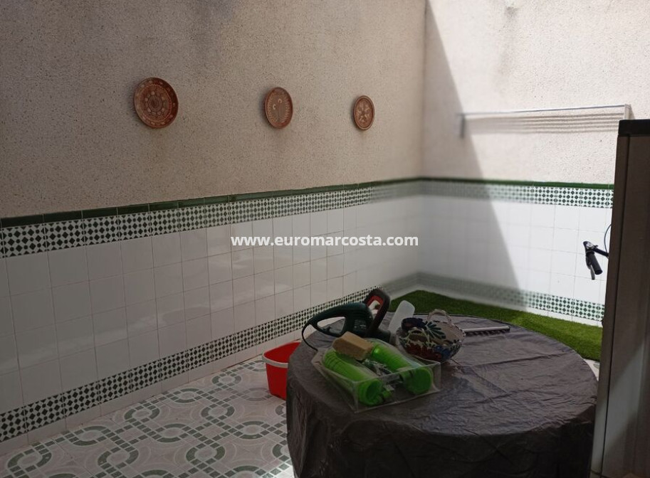 Venta - Casa - Daya Vieja