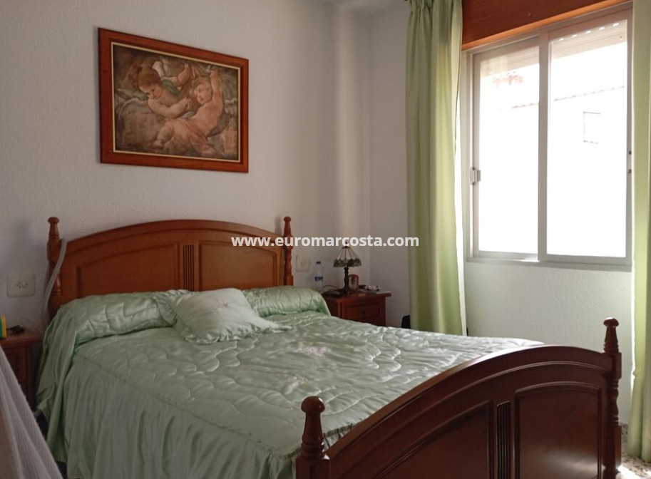 Venta - Casa - Daya Vieja