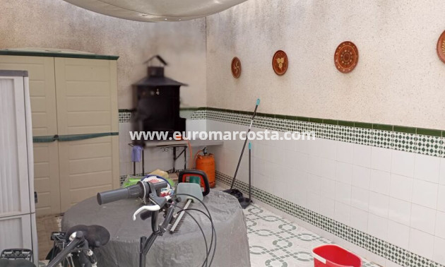 Venta - Casa - Daya Vieja