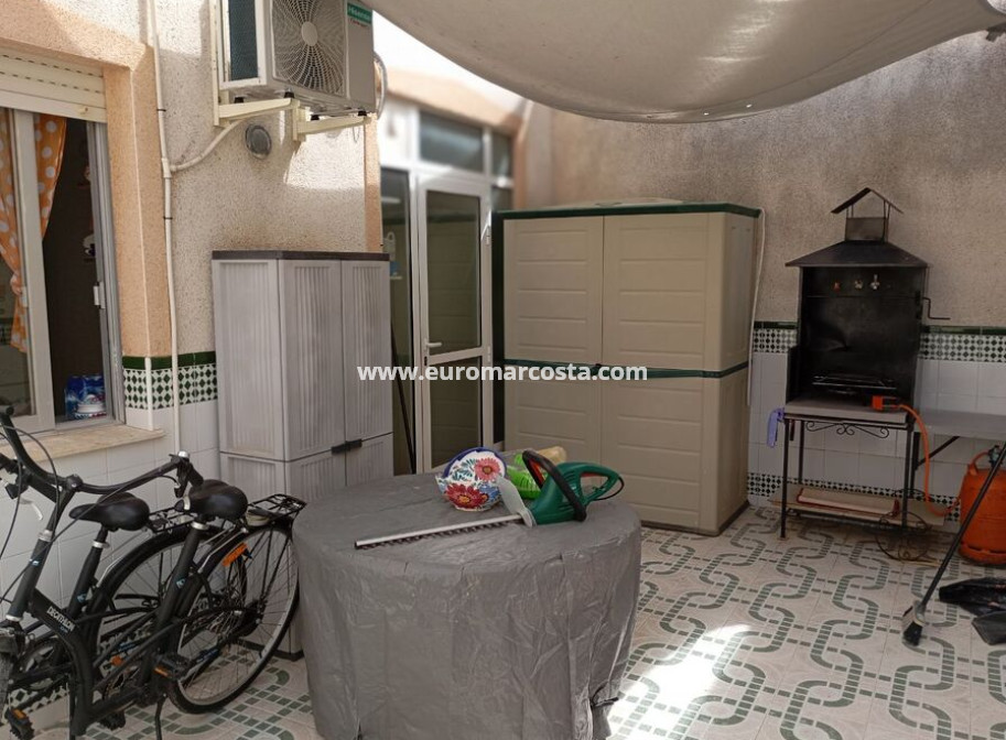 Venta - Casa - Daya Vieja