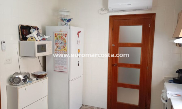 Venta - Casa - Daya Vieja