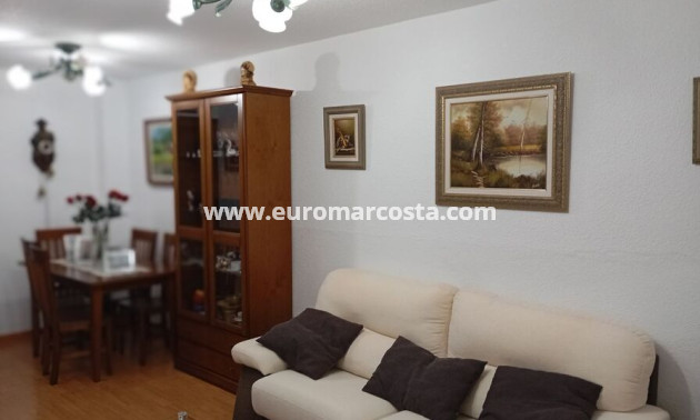 Venta - Casa - Daya Vieja