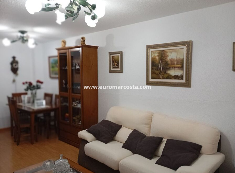 Venta - Casa - Daya Vieja