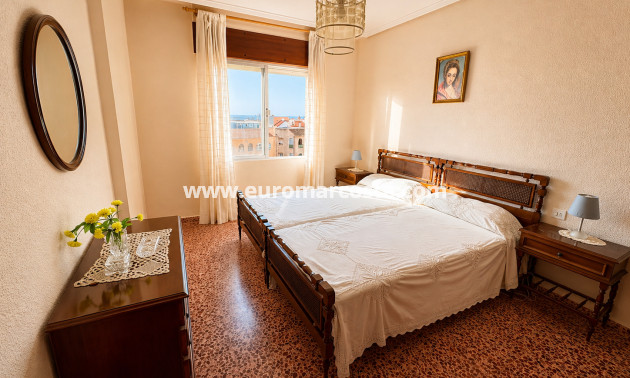 Objekte zum Wiederverkauf - Wohnung - Torrevieja - La Mata