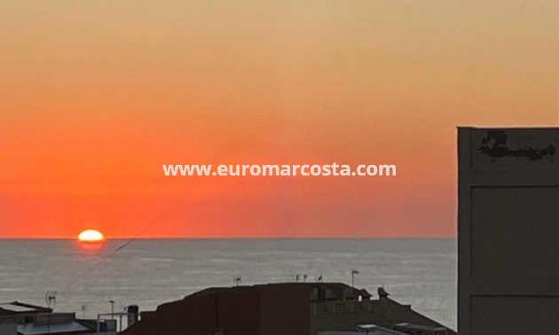 Objekte zum Wiederverkauf - Wohnung - Torrevieja - La Mata