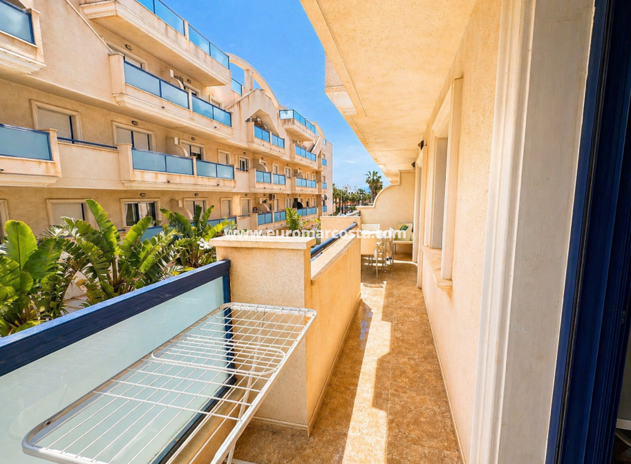 Sale - Apartment / flat - Orihuela Costa