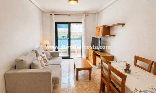Sale - Apartment / flat - Orihuela Costa