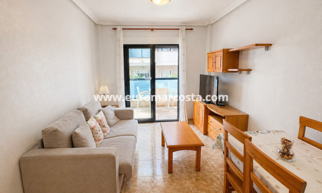 Sale - Apartment / flat - Orihuela Costa