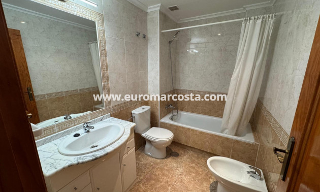 Sale - Apartment / flat - Orihuela Costa