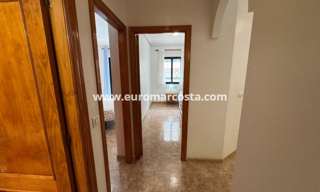 Sale - Apartment / flat - Orihuela Costa