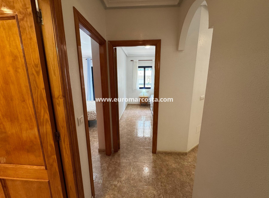 Sale - Apartment / flat - Orihuela Costa