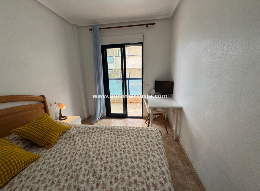 Sale - Apartment / flat - Orihuela Costa