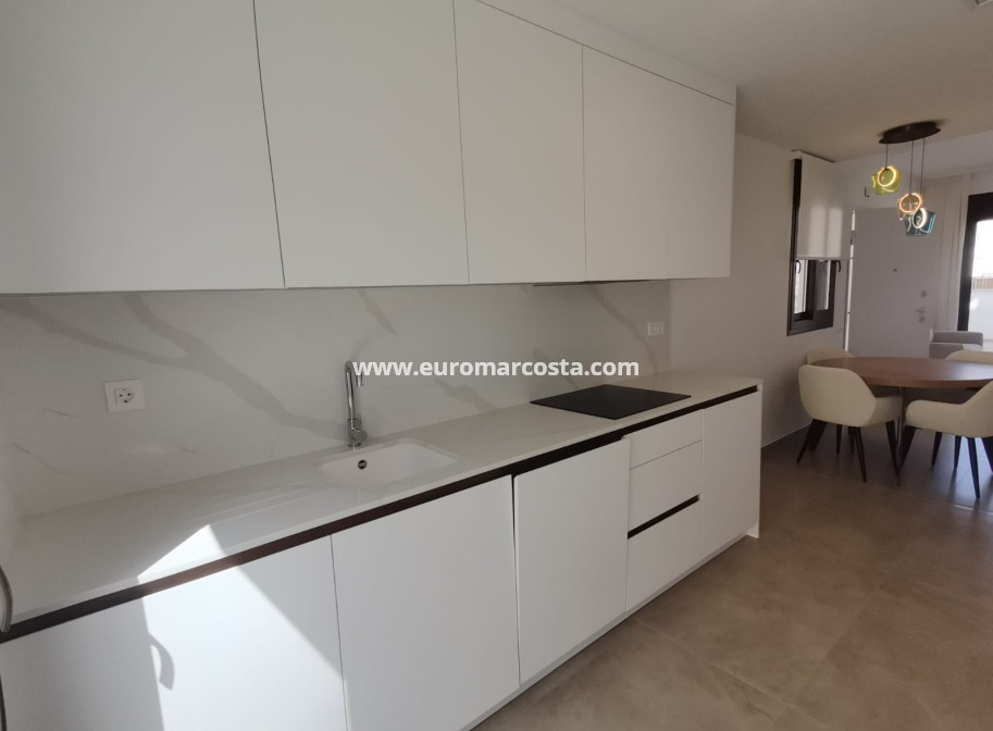 Nueva construcción  - Bungalow - Torrevieja - TORREVIEJA