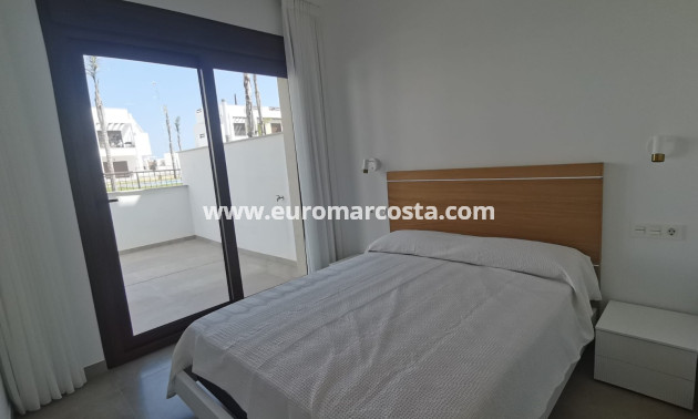 Nueva construcción  - Bungalow - Torrevieja - TORREVIEJA