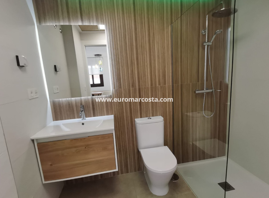 Nueva construcción  - Bungalow - Torrevieja - TORREVIEJA