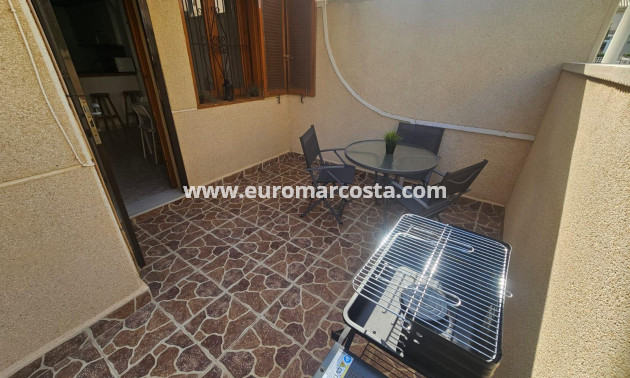 Sale - Apartment / flat - Orihuela Costa