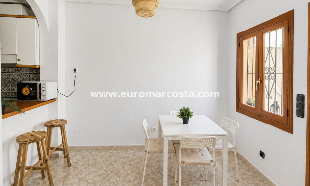 Sale - Apartment / flat - Orihuela Costa
