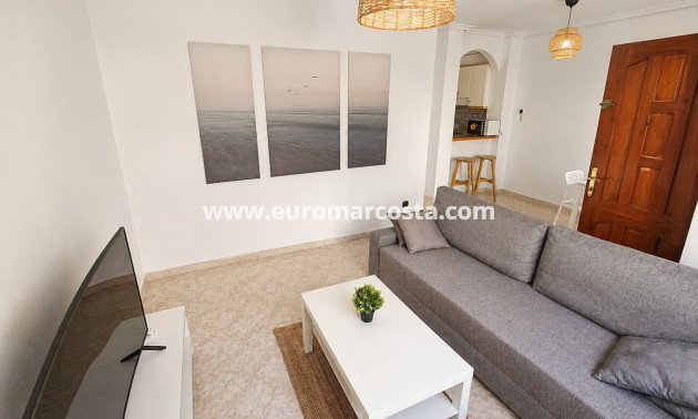 Sale - Apartment / flat - Orihuela Costa