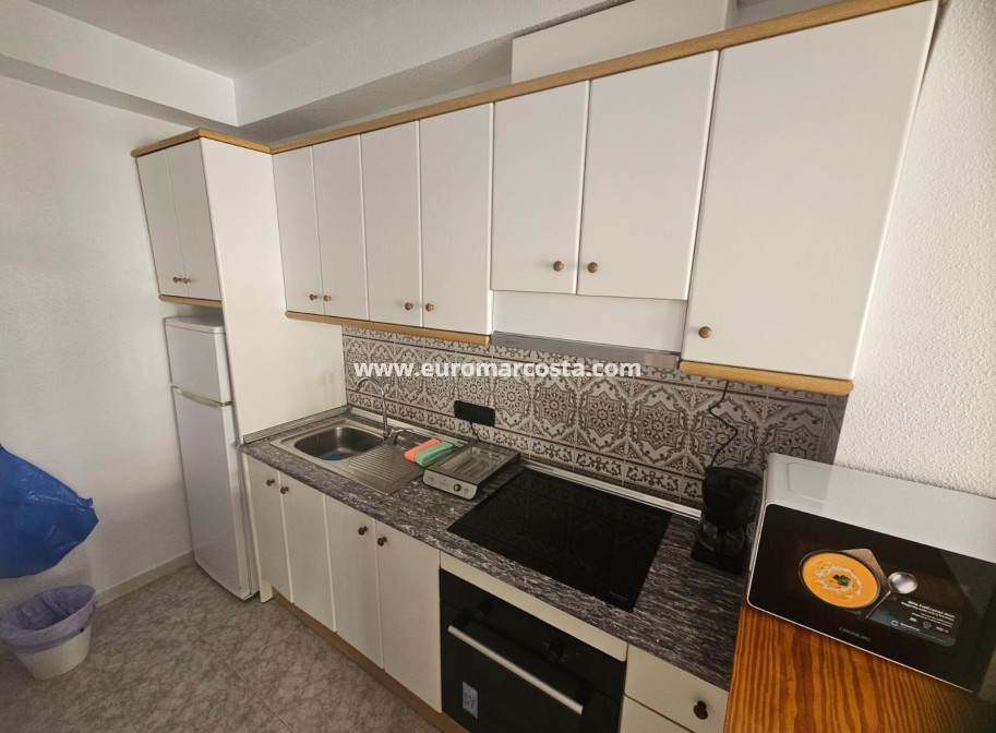 Sale - Apartment / flat - Orihuela Costa