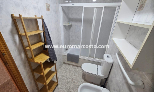 Sale - Apartment / flat - Orihuela Costa