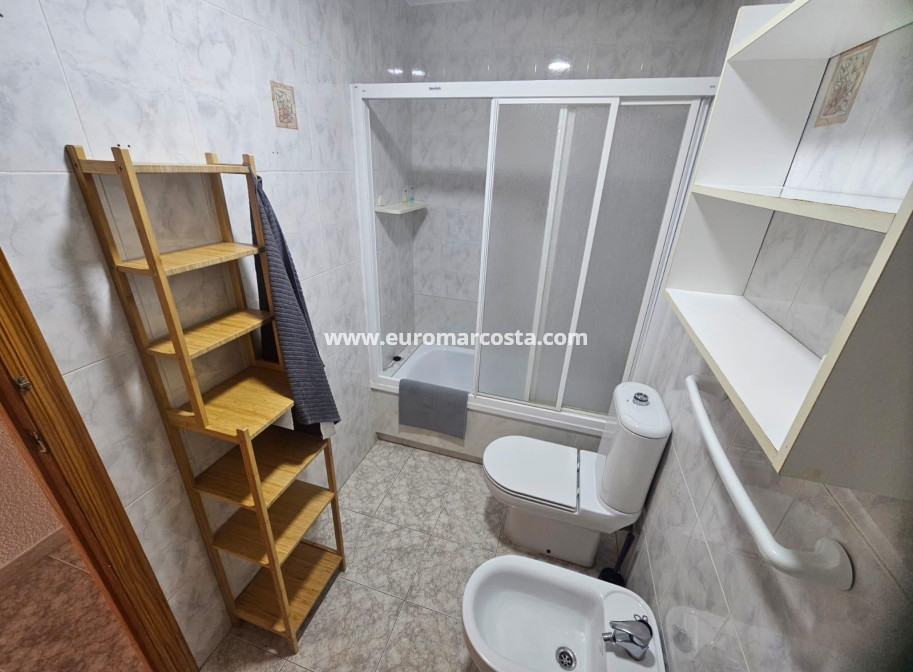 Sale - Apartment / flat - Orihuela Costa