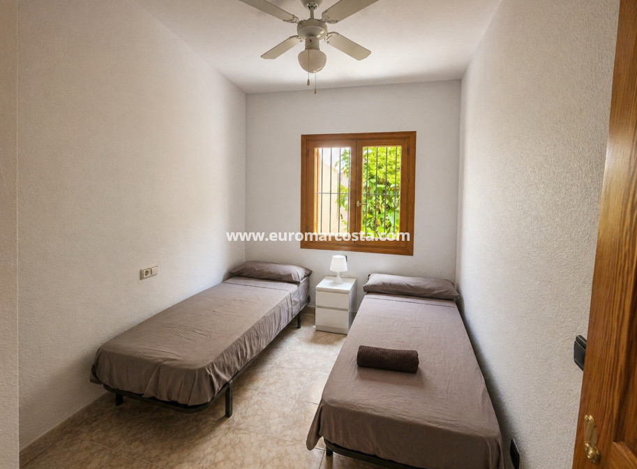 Sale - Apartment / flat - Orihuela Costa