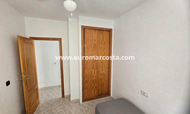 Sale - Apartment / flat - Orihuela Costa