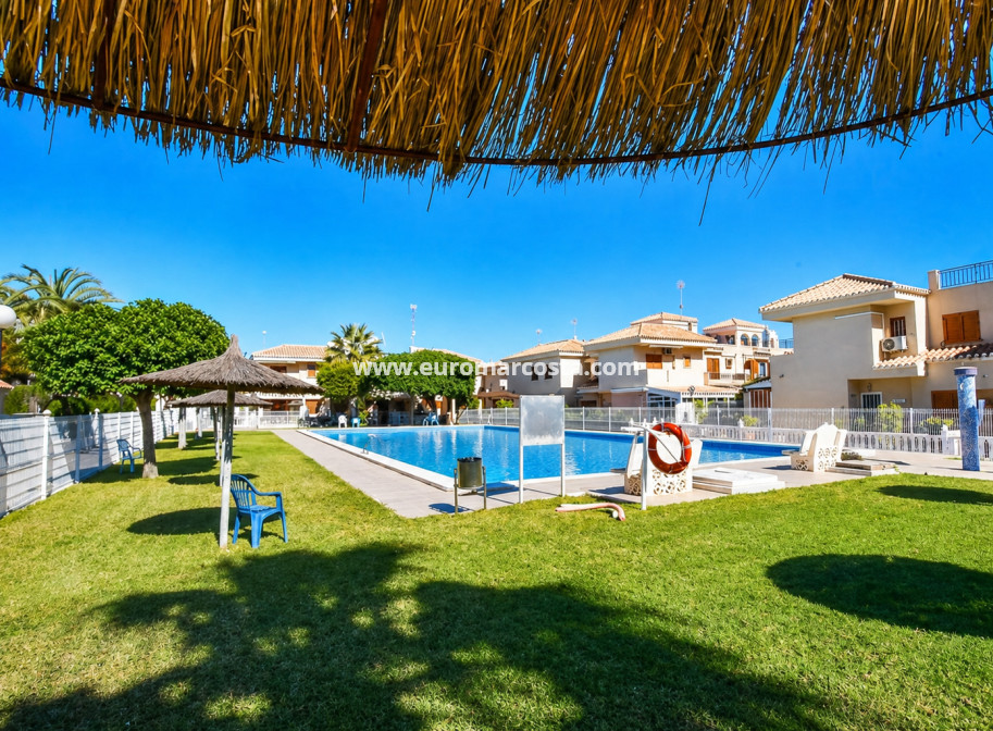 Sale - Apartment / flat - Orihuela Costa