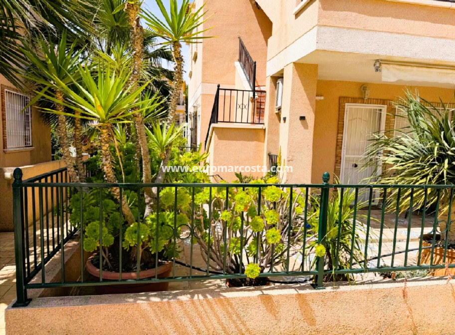 Sale - Bungalow Planta Baja - Algorfa