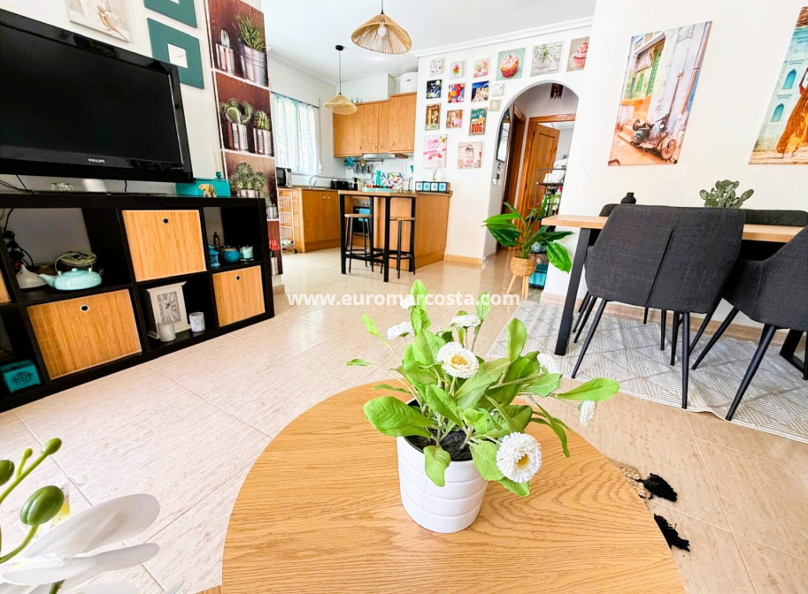 Sale - Bungalow Planta Baja - Algorfa