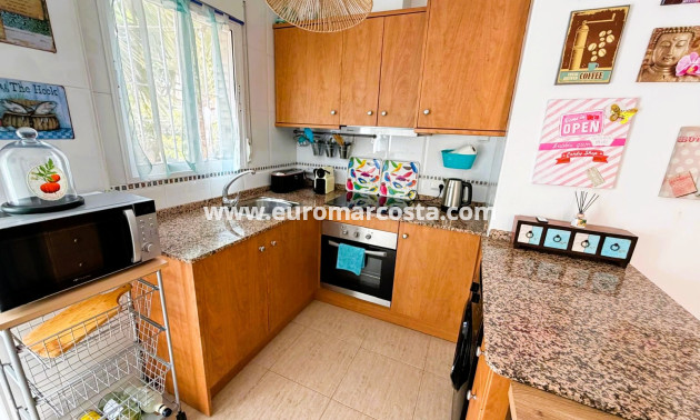 Sale - Bungalow Planta Baja - Algorfa